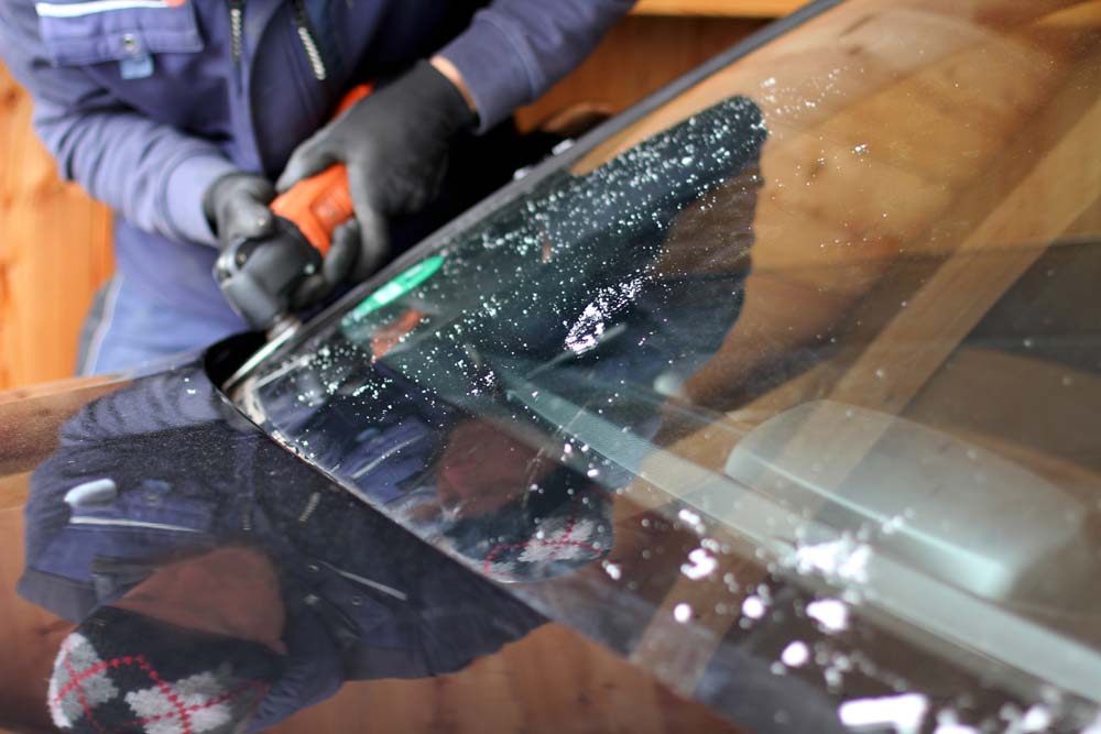 Windschutzscheibenreparatur